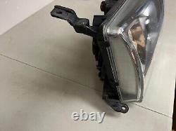 98-05 OEM Toyota Land Cruiser 100 Series Front Passenger Side Headlight Assembly