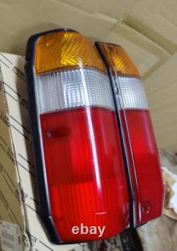 Genuine Toyota Land Cruiser 85-98 70 Series OEM Rear Tail Lights Lamps LH RH