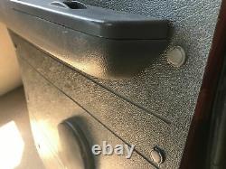 Grey ABS Toyota Landcruiser 80 Series Rugged Door Cards Electric Window Models