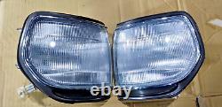 Land Cruiser 80 Series Indicator Corner Lights / Turn Signal Lamps Left/Right